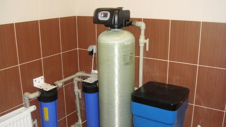 Фильтр-колонна для смягчения воды