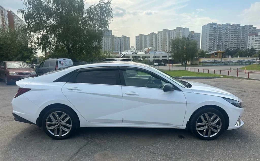 Hyundai Elantra у Києві