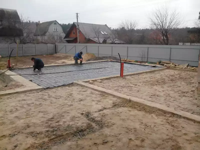 Preparation for pouring a house foundation
