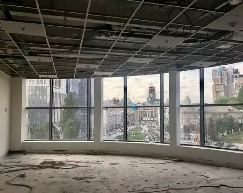 Офисное помещение без отделки